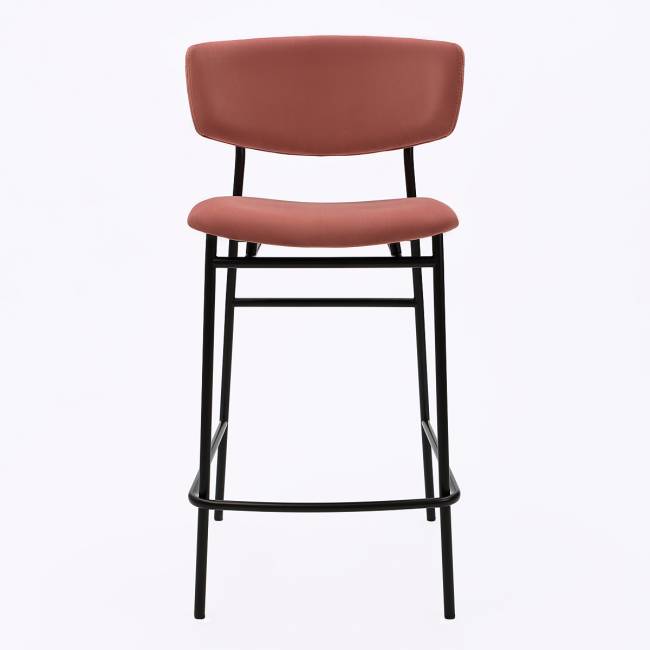 Дизайнерский полубарный стул Марко розовый, черный металл