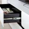 Два пенала с ящиком с двумя полочками и ТВ-тумбой Сидней цвет белый/чёрный/МДФ белый глянец Два пенала с ящиком с двумя полочками и ТВ-тумбой Сидней цвет белый/чёрный/МДФ белый глянец