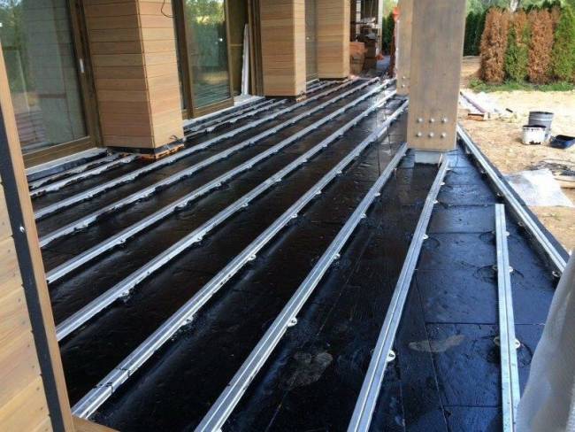 Алюминиевая лага для террасных настилов HILST PROFESSIONAL 40*60*4000 мм