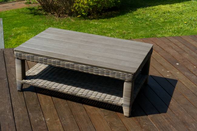 Кофейный столик из искусственного ротанга "Венеция", коричневый