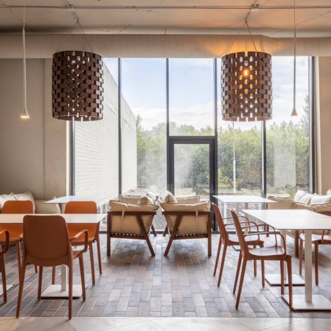 Подстолье металлическое Tiffany белый 400х400х730 мм