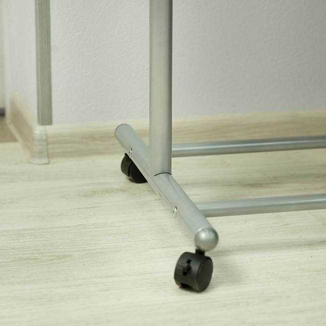 Вешалка напольная на колесах М 9 металлик с крючками