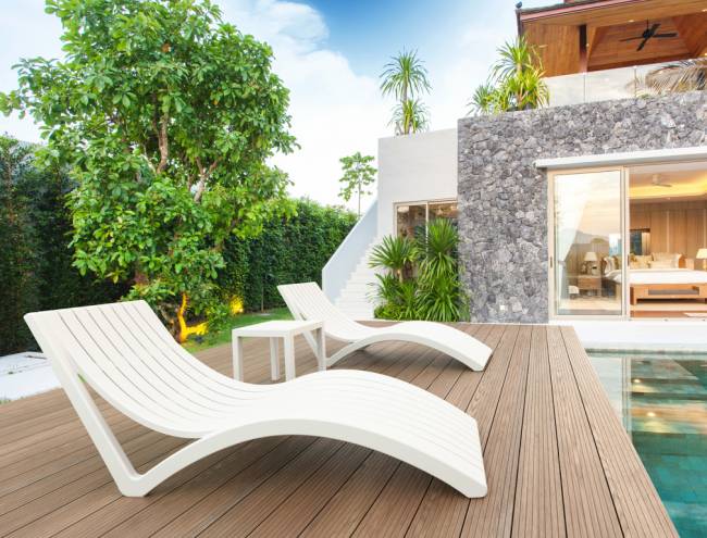 Шезлонг-лежак пластиковый Slim белый 1800х720х700 мм Шезлонг-лежак пластиковый Slim белый 1800х720х700 мм