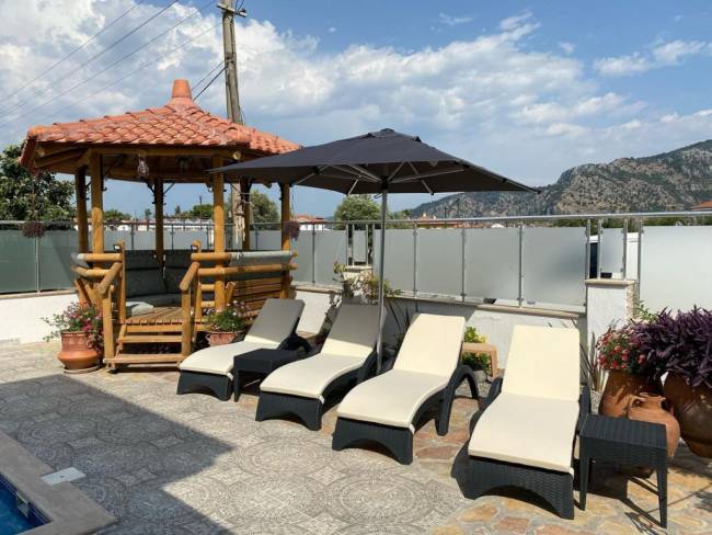 Шезлонг пластиковый с матрасом GS 1009 (Fiji) антрацит, слоновая кость 1870x730x340 мм Шезлонг пластиковый с матрасом GS 1009 (Fiji) антрацит, слоновая кость 1870x730x340 мм